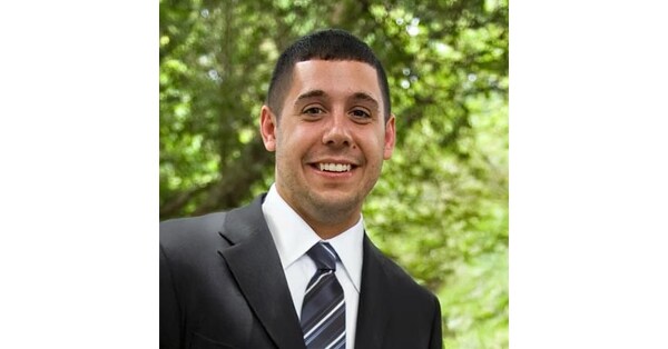 Landscape Design Expert Andrew Becker of Fairfield, CT Identifies Patio Design Mistakes for HelloNation Landscape Design Expert Andrew Becker of Fairfield, CT Identifies Patio Design Mistakes for HelloNation