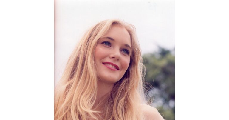 /C O R R E C T I O N — Family of Virginia Roberts Giuffre/