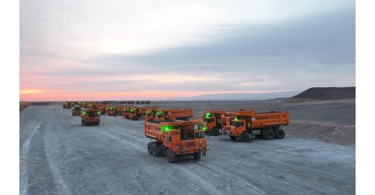 Zoomlion Accelerates Global Deployment of Ultra-Large Hydraulic Excavators and Smart Mining Solutions