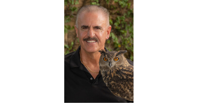 ATLAS OCEAN VOYAGES WELCOMES RENOWNED WILDLIFE EXPERT RON MAGILL ABOARD ANTARCTICA & FALKLANDS EXPEDITION