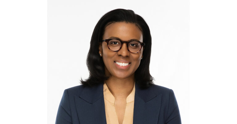 First Horizon Leader Keva Latham Named to Super Women in Business Class of 2026