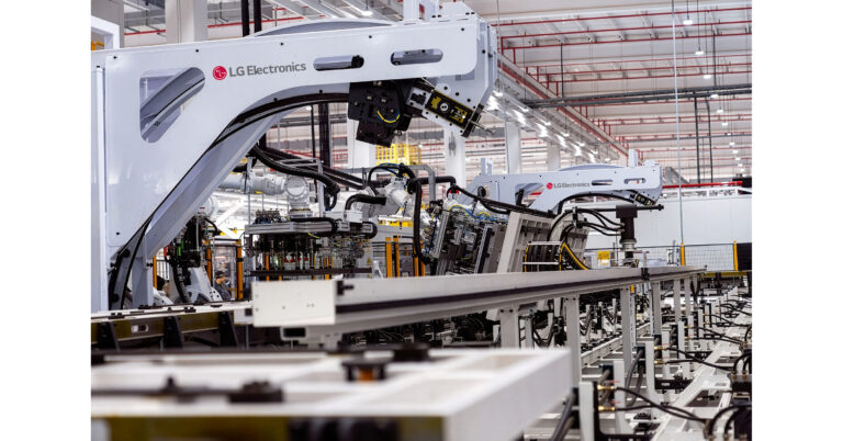 LG ELECTRONICS EXPANDS LATIN AMERICAN MANUFACTURING WITH NEW SMART FACTORY IN BRAZIL LG ELECTRONICS EXPANDS LATIN AMERICAN MANUFACTURING WITH NEW SMART FACTORY IN BRAZIL