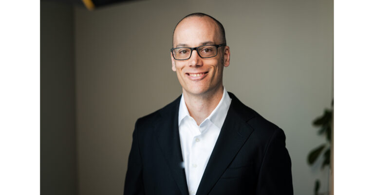Corgi Insurance Hires Trucking Veteran and Ex-Nirvana Senior Director Stephen Segroves