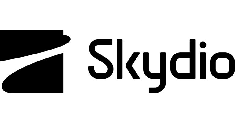Skydio Unveils New Fixed-Wing F10 Lightrunner, MegaDock, and Two New Software Platforms at Ascend 2026