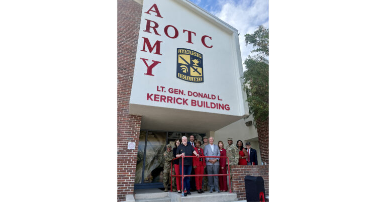 FLORIDA SOUTHERN COLLEGE HONORS DISTINGUISHED ALUMNUS LT. GEN. DONALD L. KERRICK WITH ROTC BUILDING DEDICATION AND STATEWIDE RAIDER COMPETITION FLORIDA SOUTHERN COLLEGE HONORS DISTINGUISHED ALUMNUS LT. GEN. DONALD L. KERRICK WITH ROTC BUILDING DEDICATION AND STATEWIDE RAIDER COMPETITION